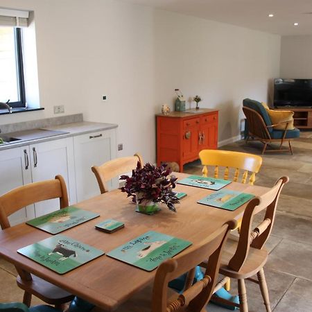 Wonderfully Spacious Luxury Holiday Cottage Billingshurst Exteriör bild