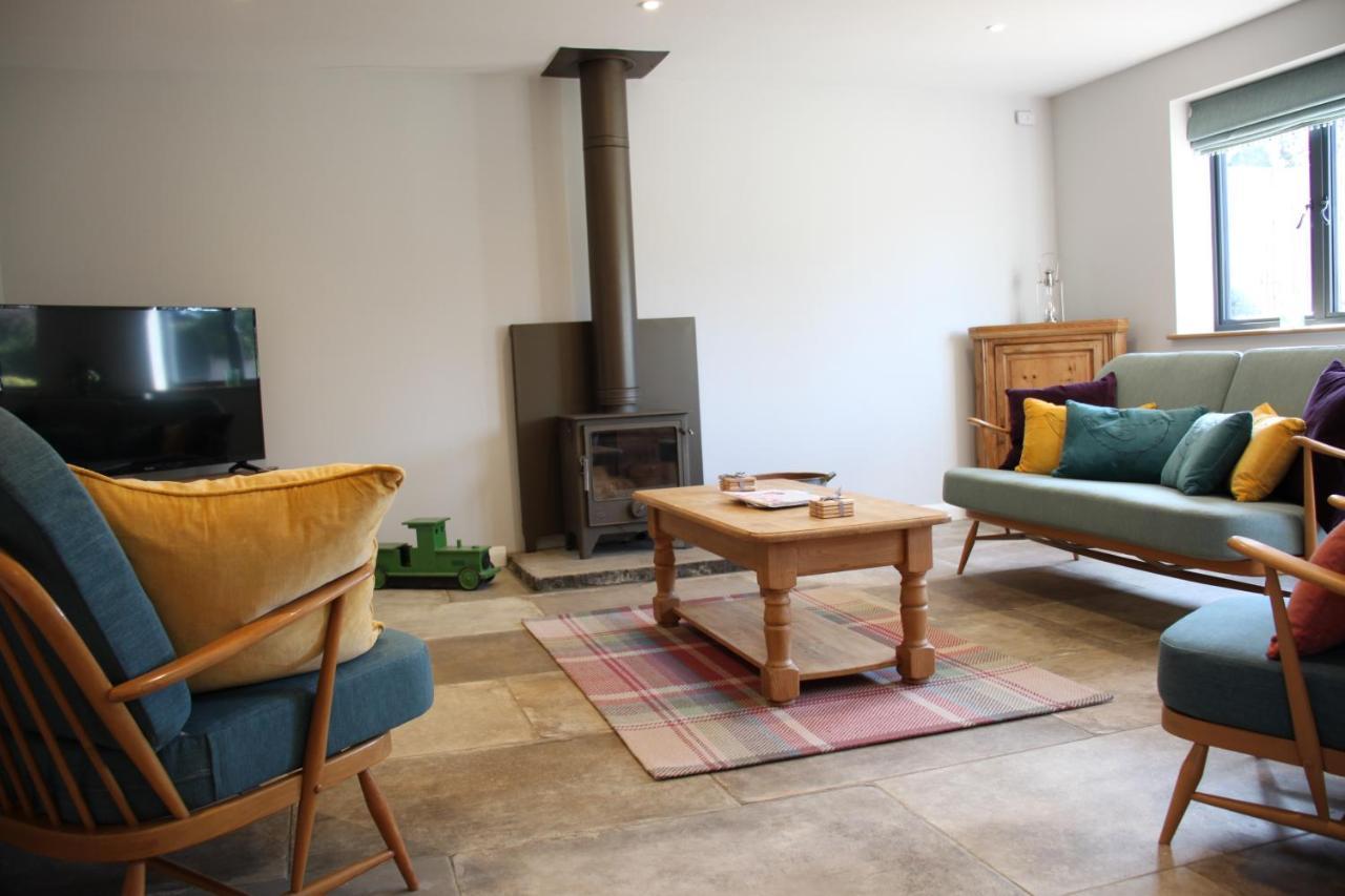 Wonderfully Spacious Luxury Holiday Cottage Billingshurst Exteriör bild