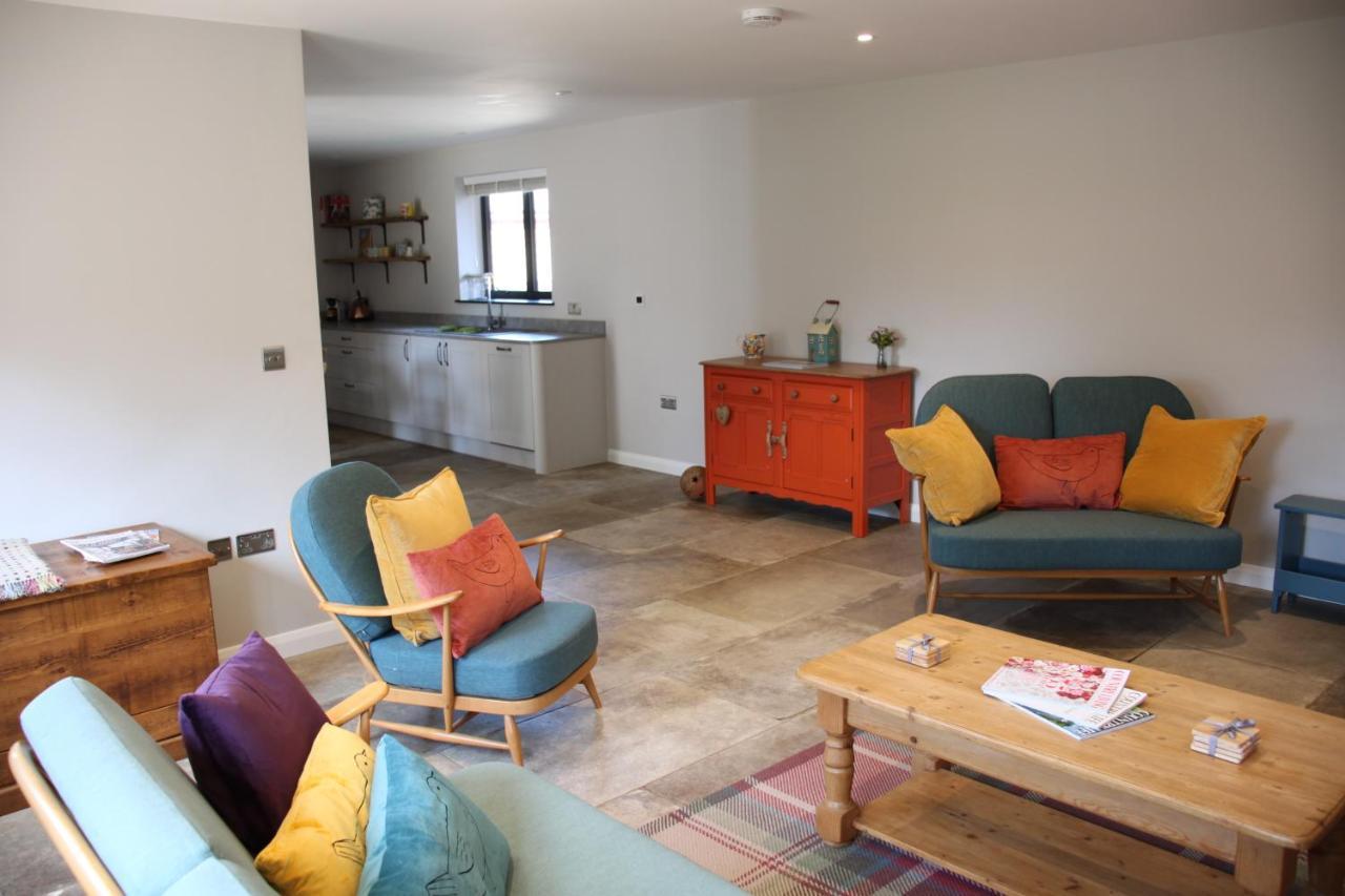 Wonderfully Spacious Luxury Holiday Cottage Billingshurst Exteriör bild