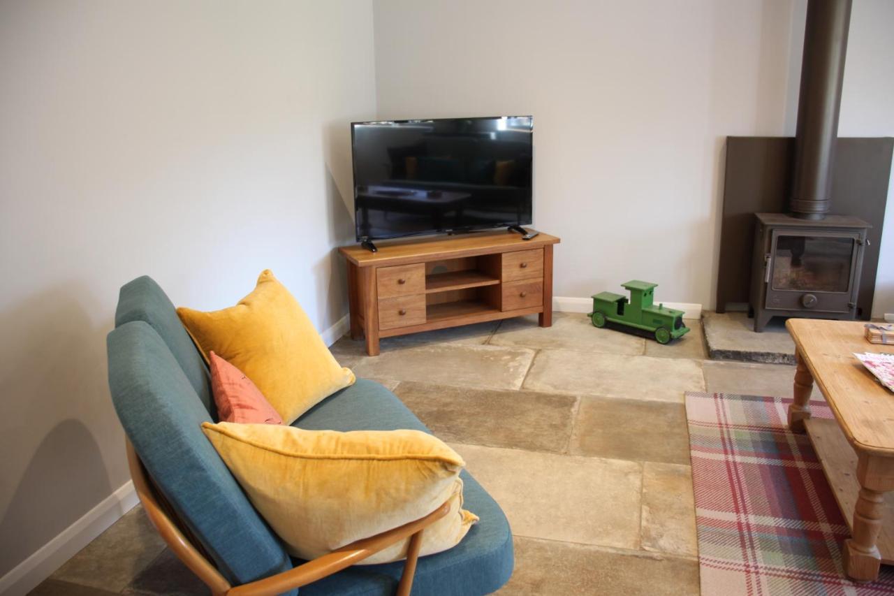 Wonderfully Spacious Luxury Holiday Cottage Billingshurst Exteriör bild