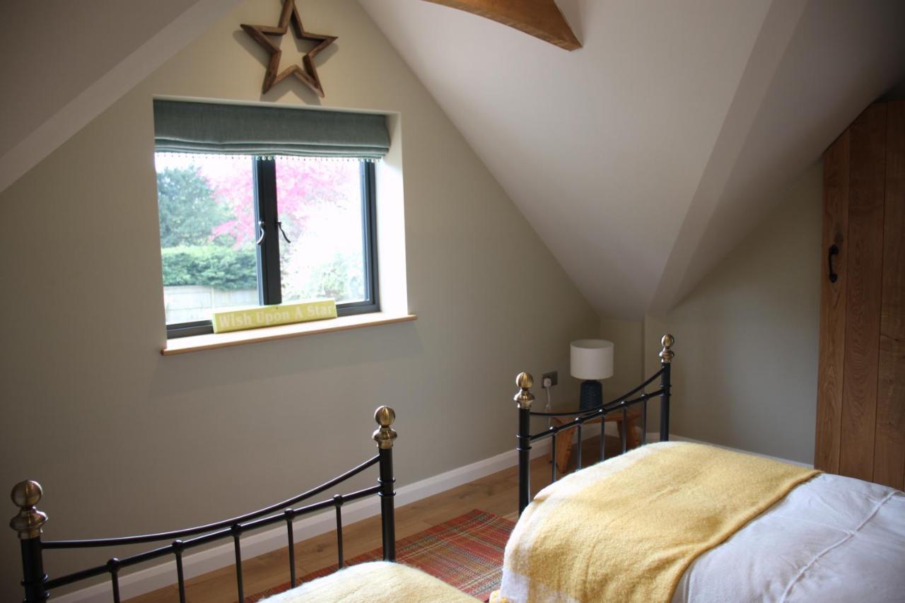Wonderfully Spacious Luxury Holiday Cottage Billingshurst Exteriör bild