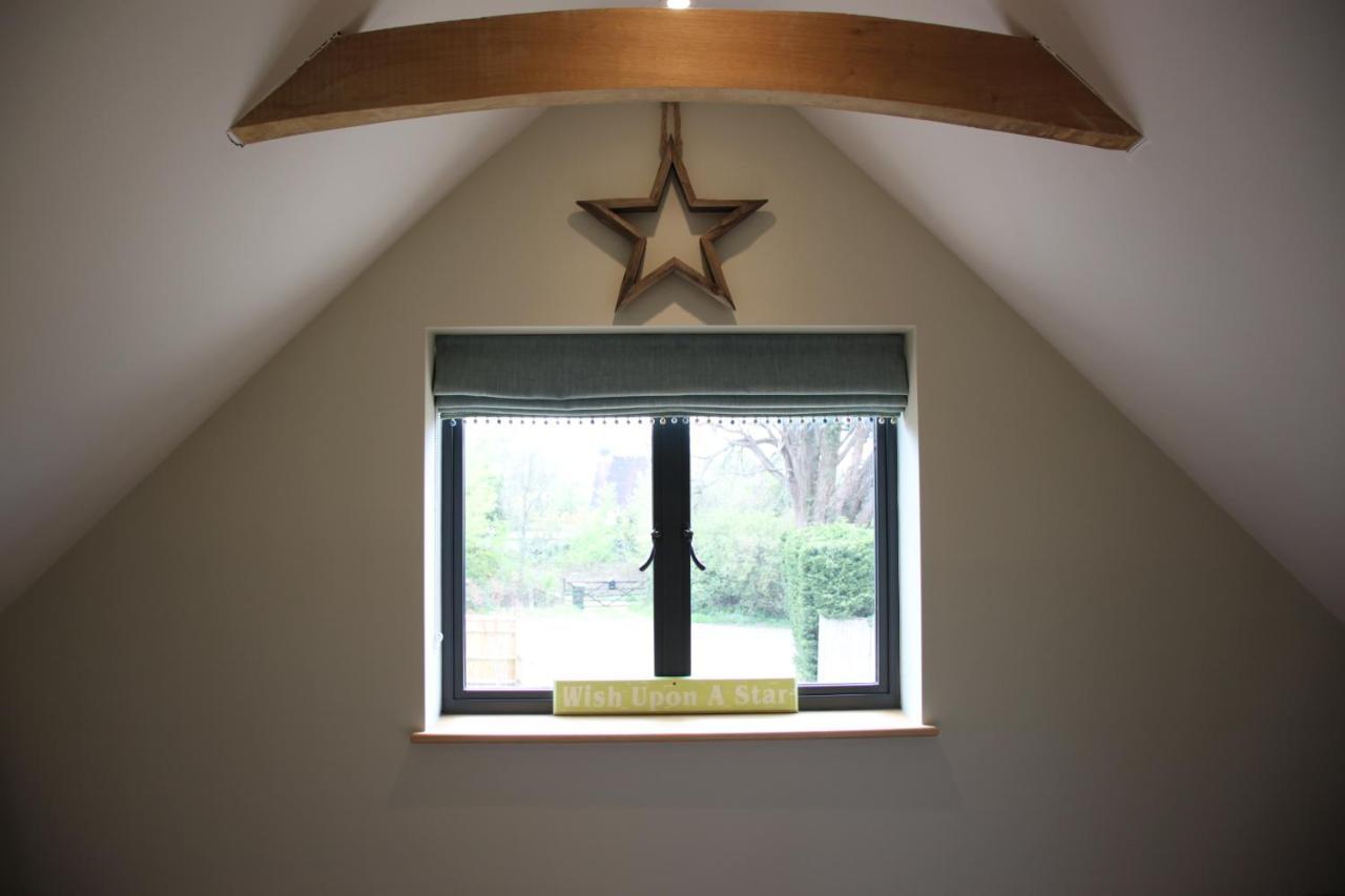 Wonderfully Spacious Luxury Holiday Cottage Billingshurst Exteriör bild